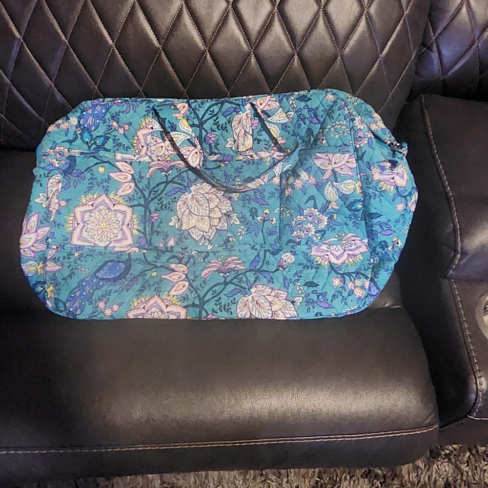 Vera Bradley Grand Traveller Bag